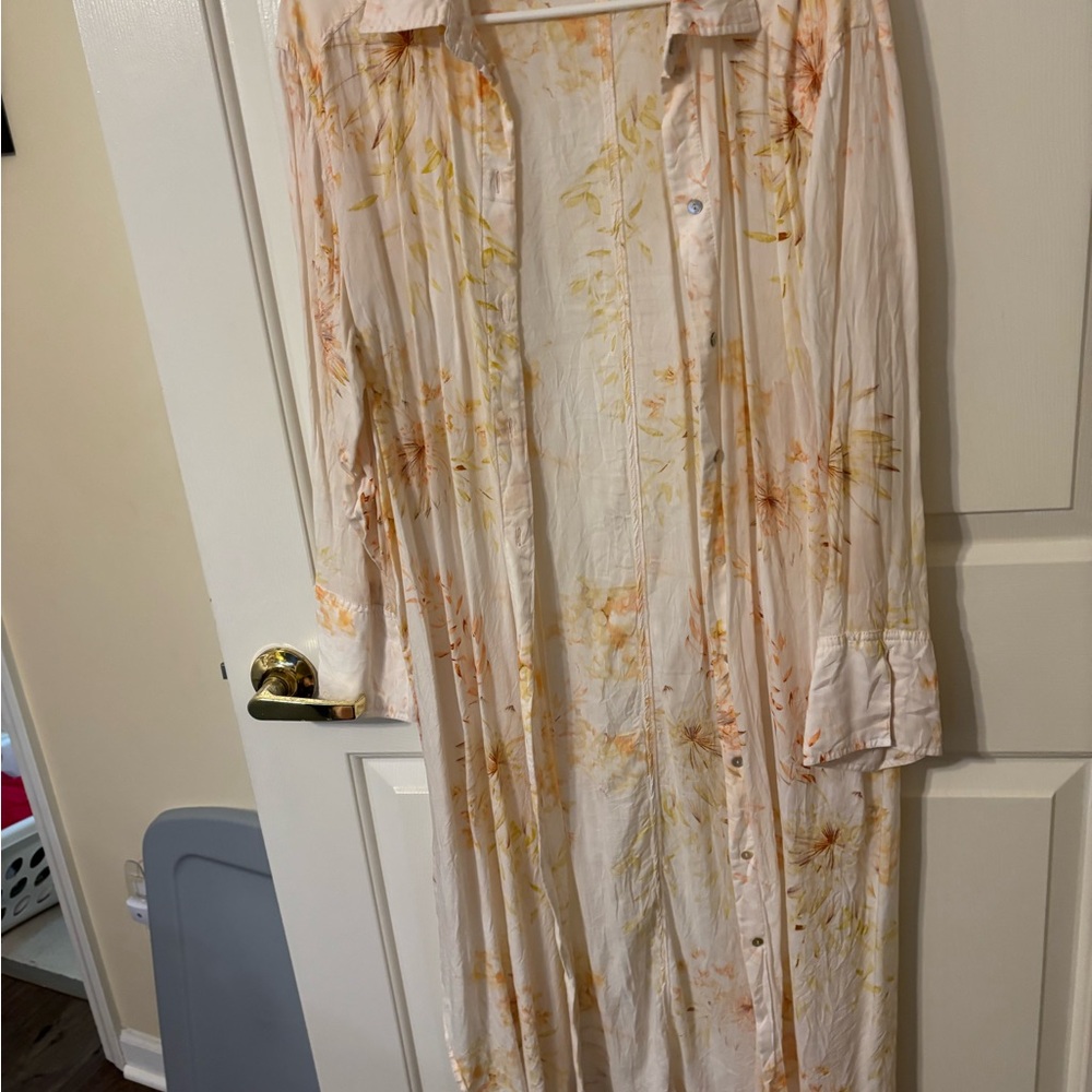 H&M Pastel Floral Long Sleeve Duster